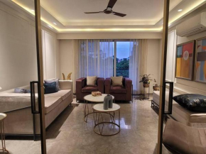 Entire Serviced Apartment in DLF-Phase 2